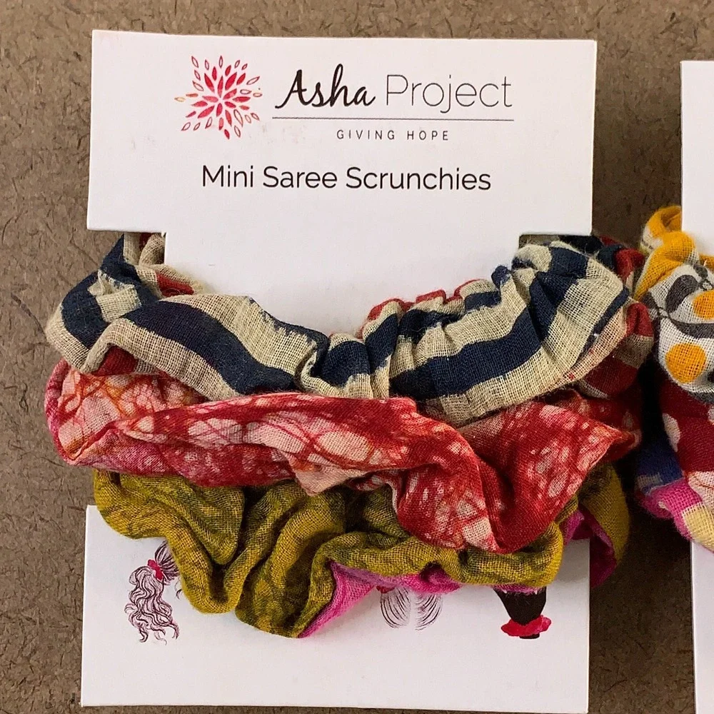 Women's Colorful Printed Mini Saree Scrunchies 6 Pieces NWT
